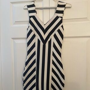 Akira Chicago Red Label Black & White Dress size S